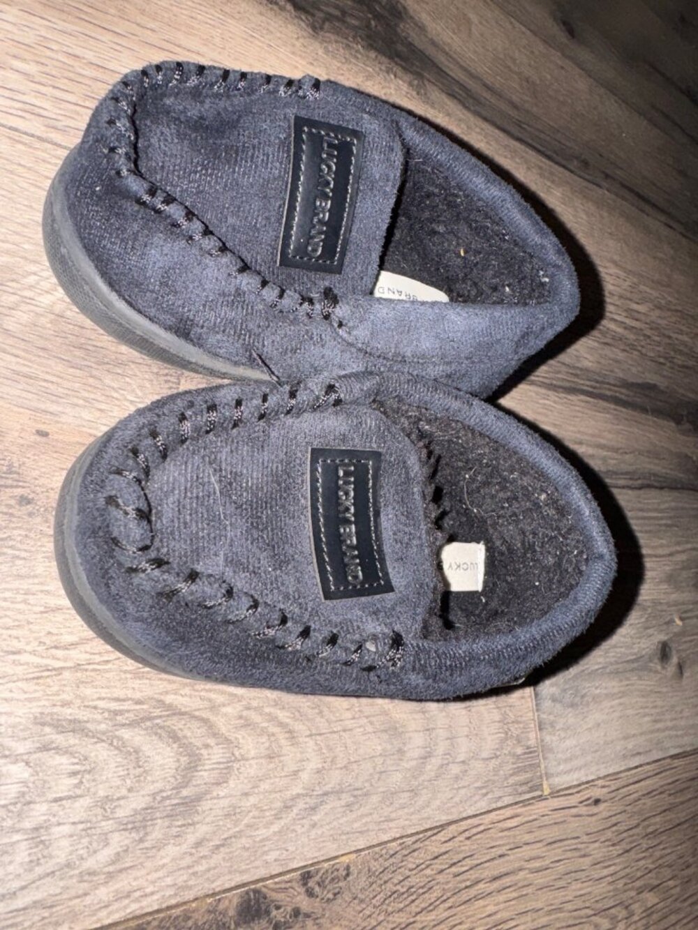 Lucky Brand Kids Black Micro Suede Moccasin-Style Slippers With Rubber Outsoles